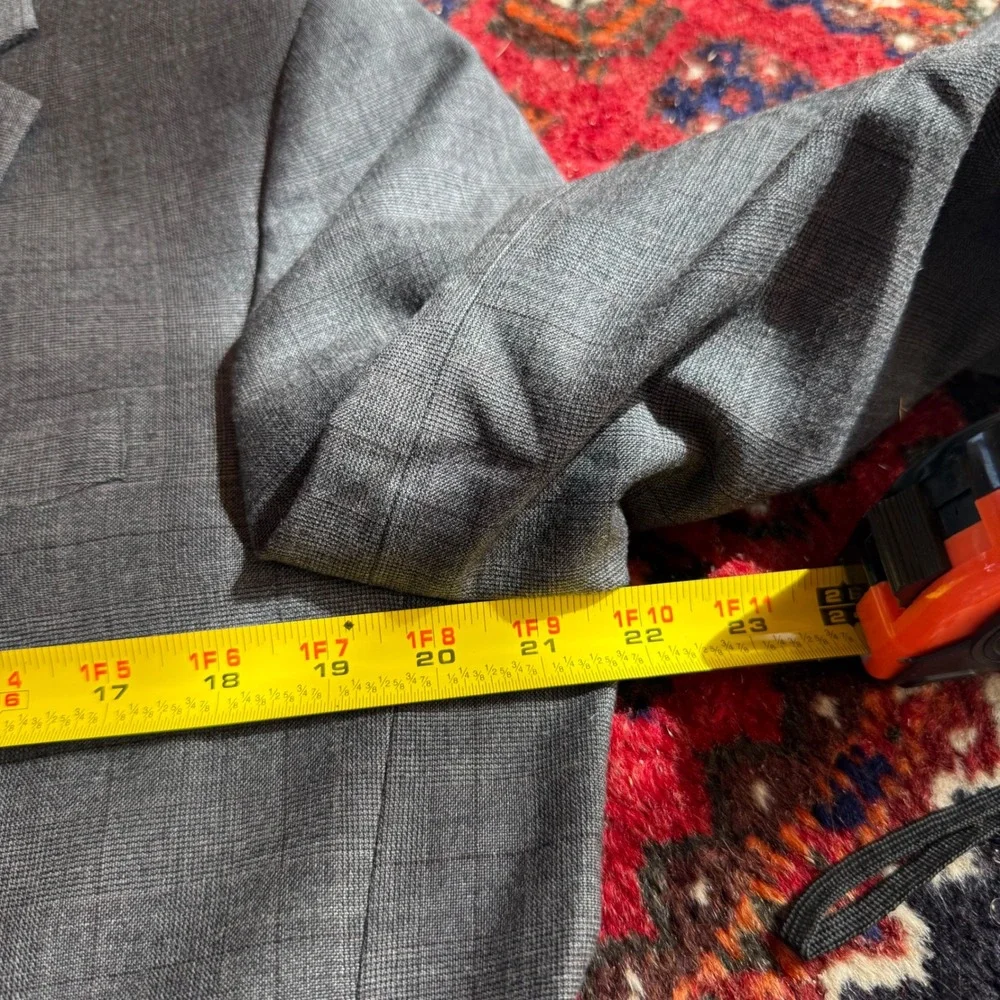 Jos. A. Bank 1905 Blazer Mens 46R Gray Glen Plaid Slim Fit Sport Coat